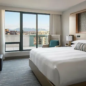 https://vancouver-airport-marriott.richmond-hotels.com